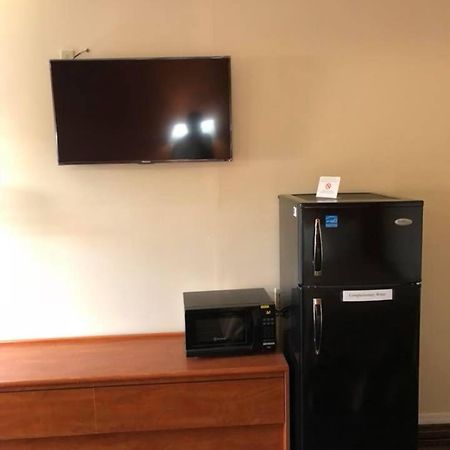 Scottish Inn And Suites Perry Buitenkant foto