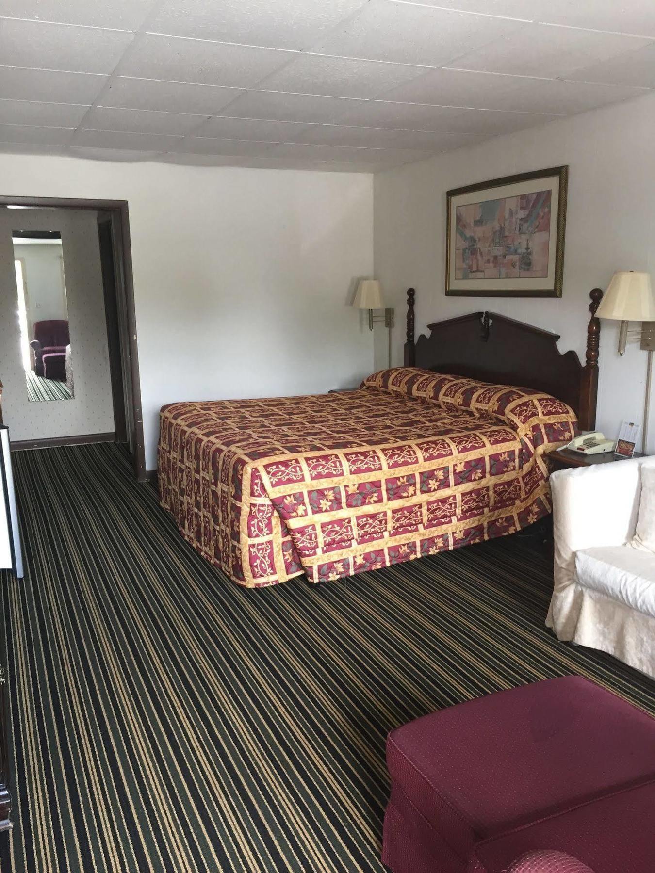 Scottish Inn And Suites Perry Buitenkant foto