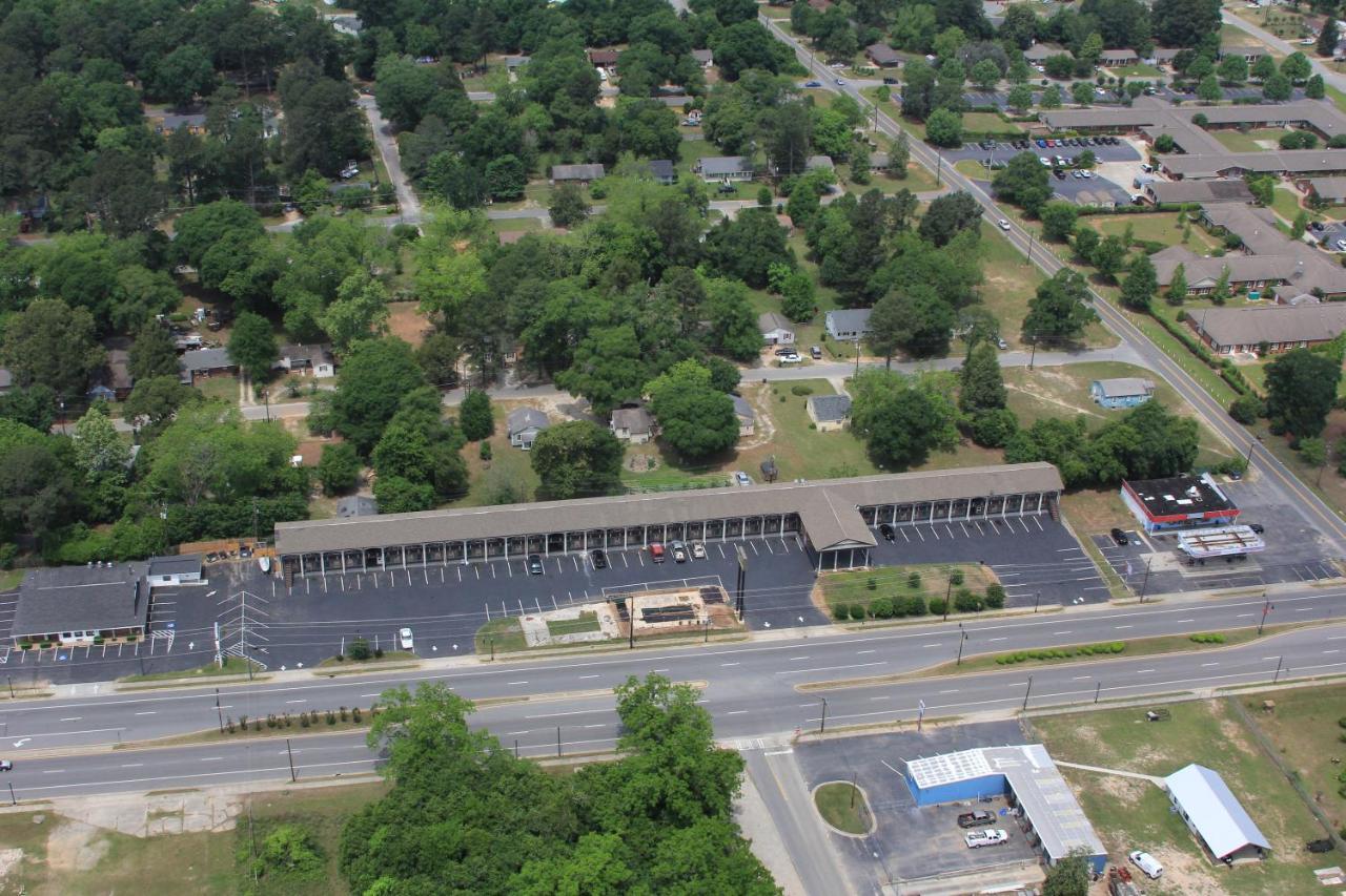 Scottish Inn And Suites Perry Buitenkant foto