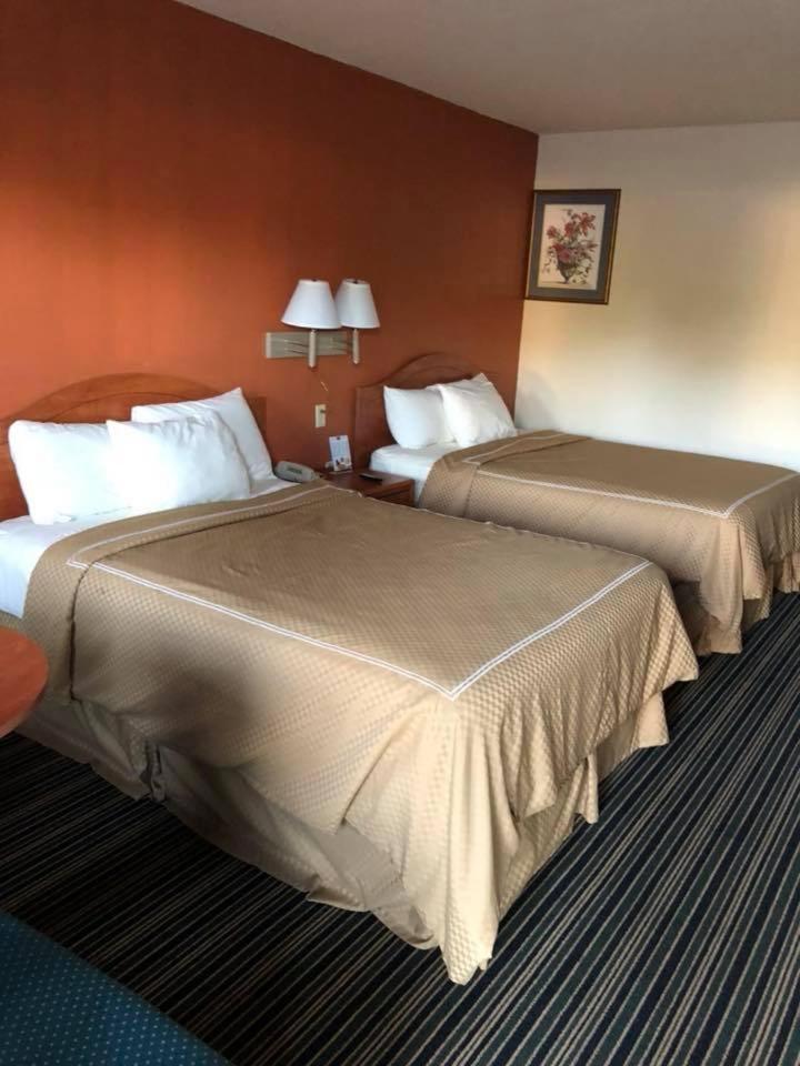 Scottish Inn And Suites Perry Buitenkant foto